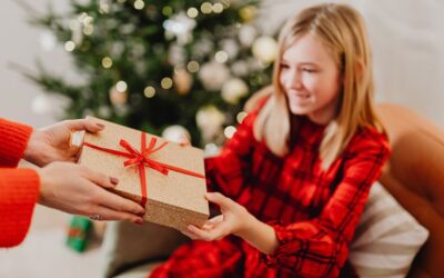 Jak wybrać prezenty dla nastolatków – poradnik dla rodziców.